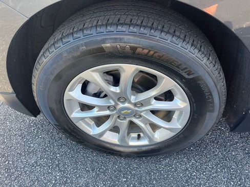 Used 2020 Chevrolet Equinox LS FWD image 27