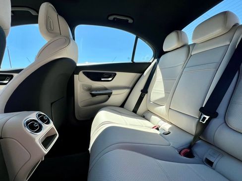 Certified 2023 Mercedes-Benz C 300 4MATIC Sedan image 21