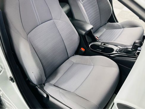 Used 2023 Toyota Corolla SE image 22