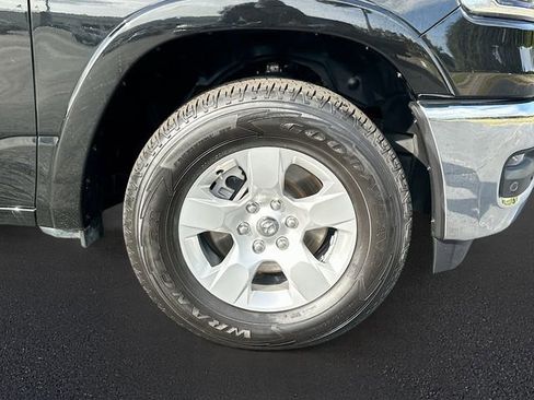 Used 2025 RAM 1500 Big Horn image 32