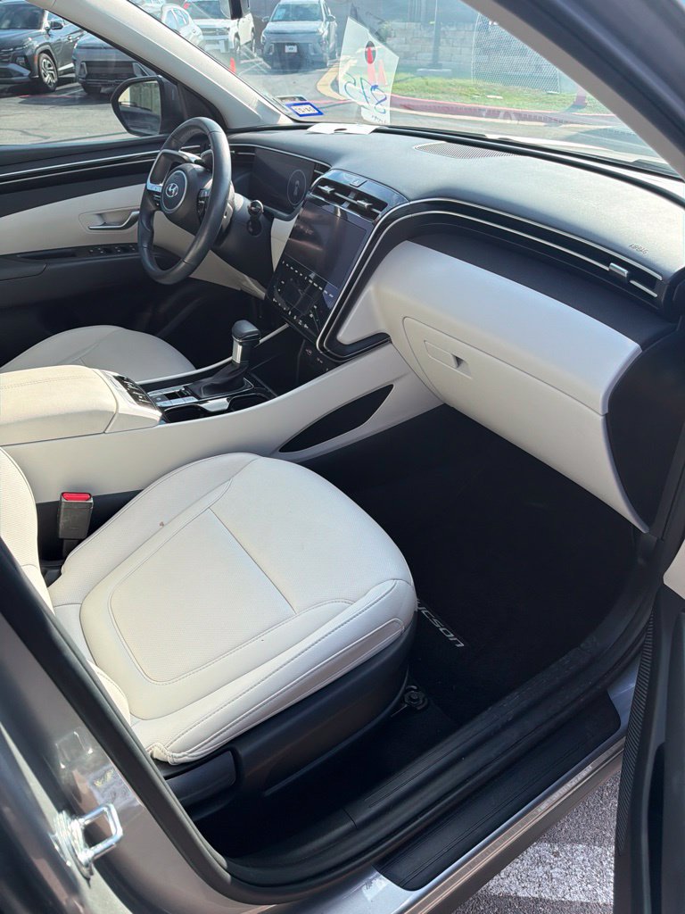 Used 2024 Hyundai Tucson SEL w/ Convenience Package FWD image 9