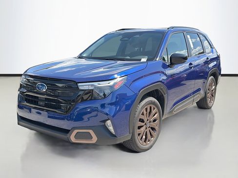 Used 2025 Subaru Forester Sport image 7