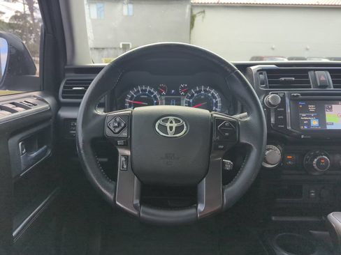 Used 2015 Toyota 4Runner TRD Pro AWD/4WD image 16
