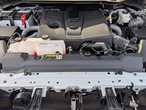 Used 2023 Toyota Tundra Limited w/ TRD Off-Road Package image 22