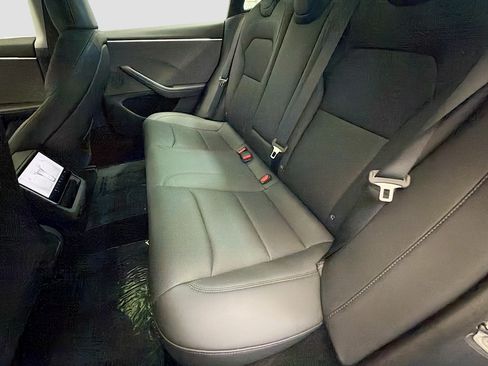 Used 2024 Tesla Model 3 Standard Range RWD image 14