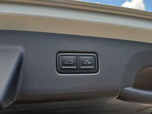 New 2026 Kia Carnival SX Prestige FWD image 11