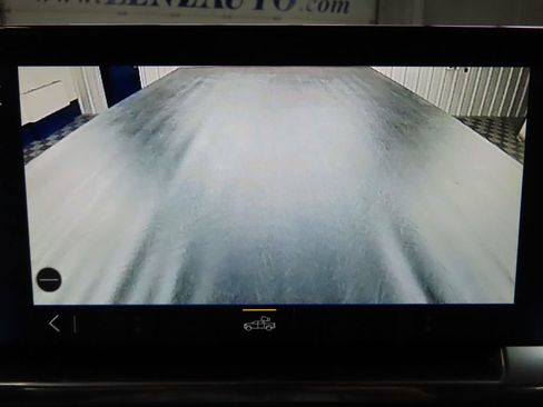 Used 2025 Chevrolet Silverado 2500 LTZ w/ LTZ Plus Package image 27