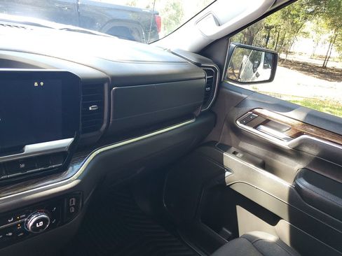 Used 2023 GMC Sierra 1500 Elevation RWD image 26