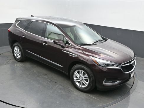 Used 2019 Buick Enclave Essence image 30
