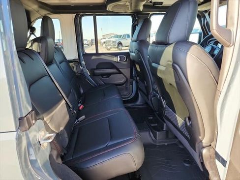 New 2026 Jeep Wrangler Unlimited Rubicon AWD/4WD image 45