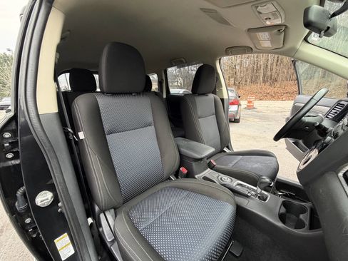 Used 2016 Mitsubishi Outlander SEL image 20