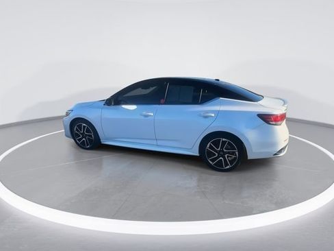 Certified 2025 Nissan Sentra SR image 6