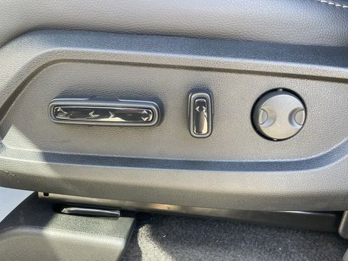 New 2025 Honda Pilot EX-L image 28