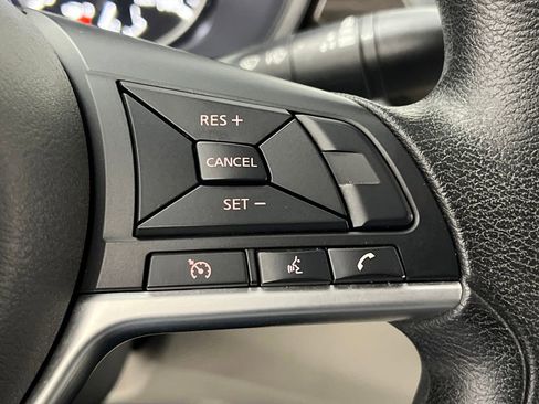 Used 2024 Nissan Altima 2.5 SV FWD image 36