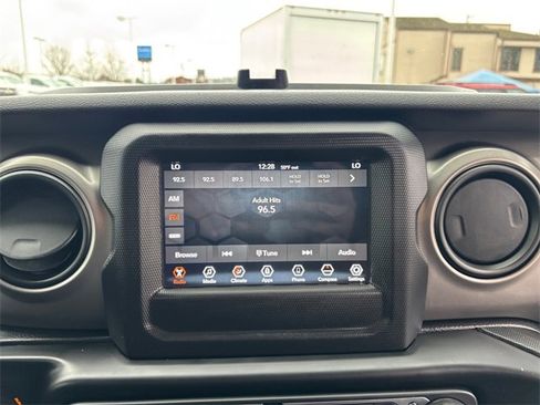 Used 2020 Jeep Wrangler Unlimited Sport S image 18