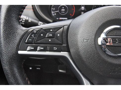 Used 2021 Nissan Kicks SR w/ Interior Electronics Package FWD image 18