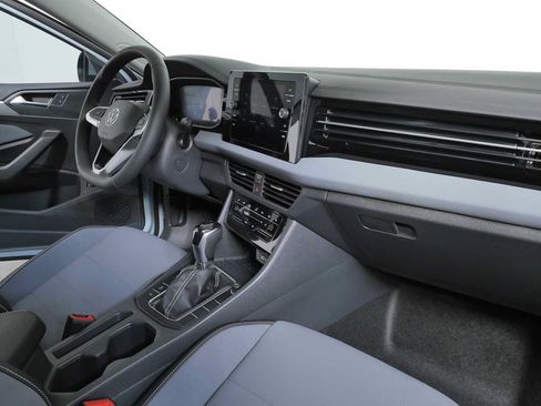 New 2026 Volkswagen Jetta SE FWD image 19