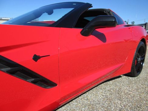 Used 2014 Chevrolet Corvette Stingray Z51 2dr Coupe w/ 3LT Preferred Equipment Group image 37