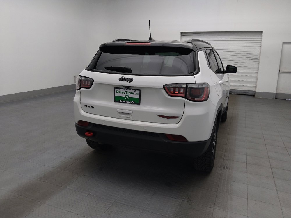 Used 2025 Jeep Compass Trailhawk AWD/4WD image 7