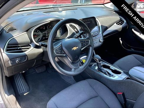 Used 2023 Chevrolet Malibu LT FWD image 5