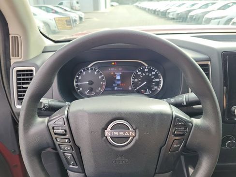 Used 2023 Nissan Frontier SV w/ Tow Package image 22