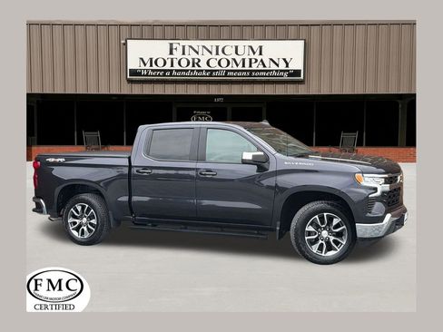 Used 2024 Chevrolet Silverado 1500 LT AWD/4WD image 1