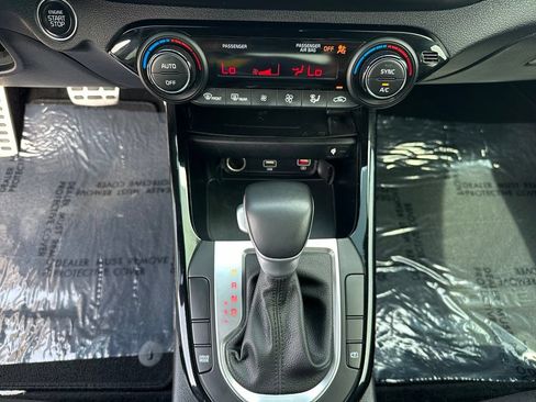 Used 2022 Kia Forte GT-Line w/ GT-Line Premium Package FWD image 23