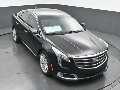 Used 2018 Cadillac XTS Luxury FWD image 44