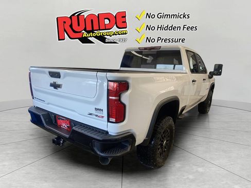 New 2026 Chevrolet Silverado 2500 ZR2 image 5