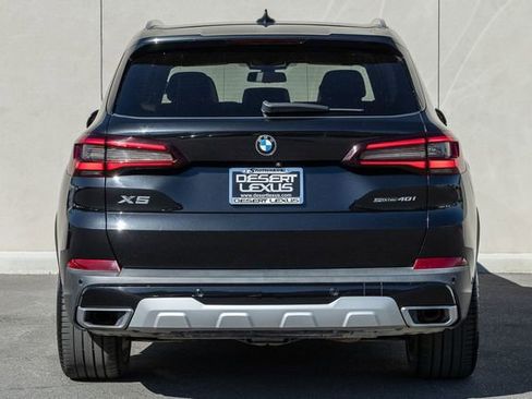 Used 2021 BMW X5 sDrive40i w/ Premium Package image 4