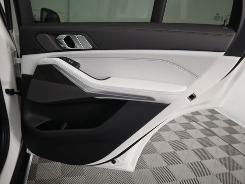 Certified 2026 BMW X5 sDrive40i image 29