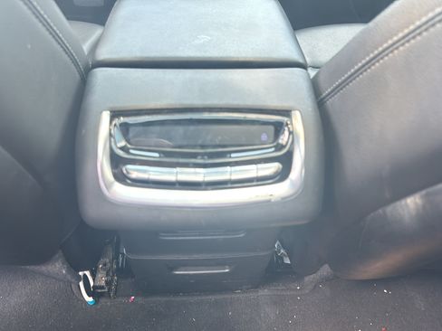 Used 2022 Cadillac XT6 Luxury FWD image 22