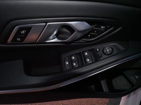 Used 2023 BMW M340i xDrive image 19