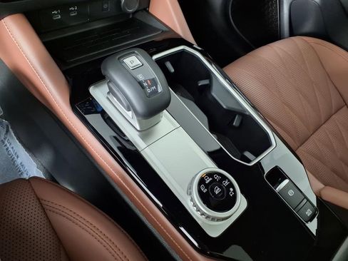 New 2025 Mitsubishi Outlander SEL image 19