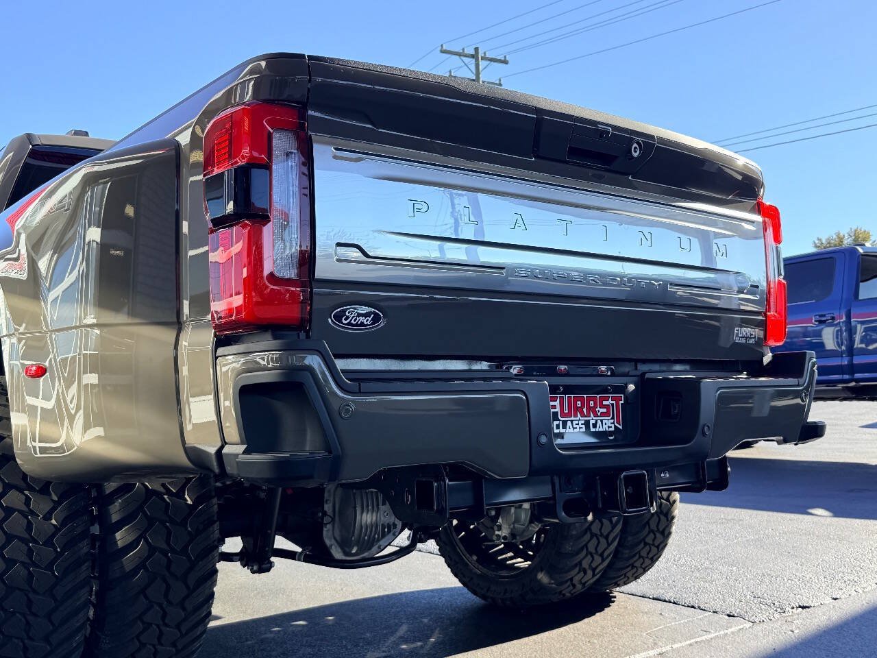 Used 2027 Ford F450 Platinum w/ Platinum Plus Package AWD/4WD image 8