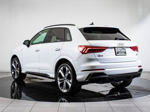 Used 2022 Audi Q3 2.0T Premium Plus image 11