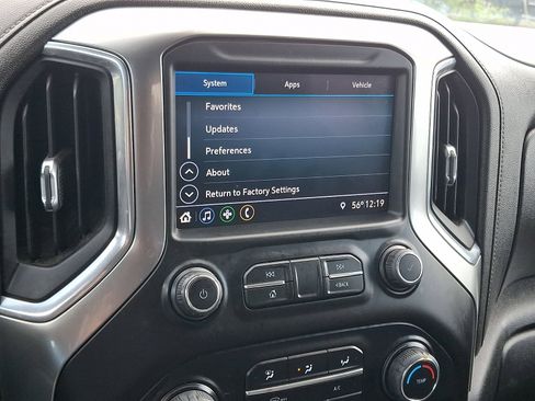 Used 2019 Chevrolet Silverado 1500 RST AWD/4WD image 16