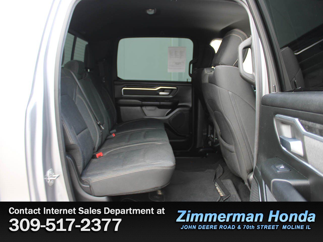 Used 2019 RAM 1500 Big Horn AWD/4WD image 7