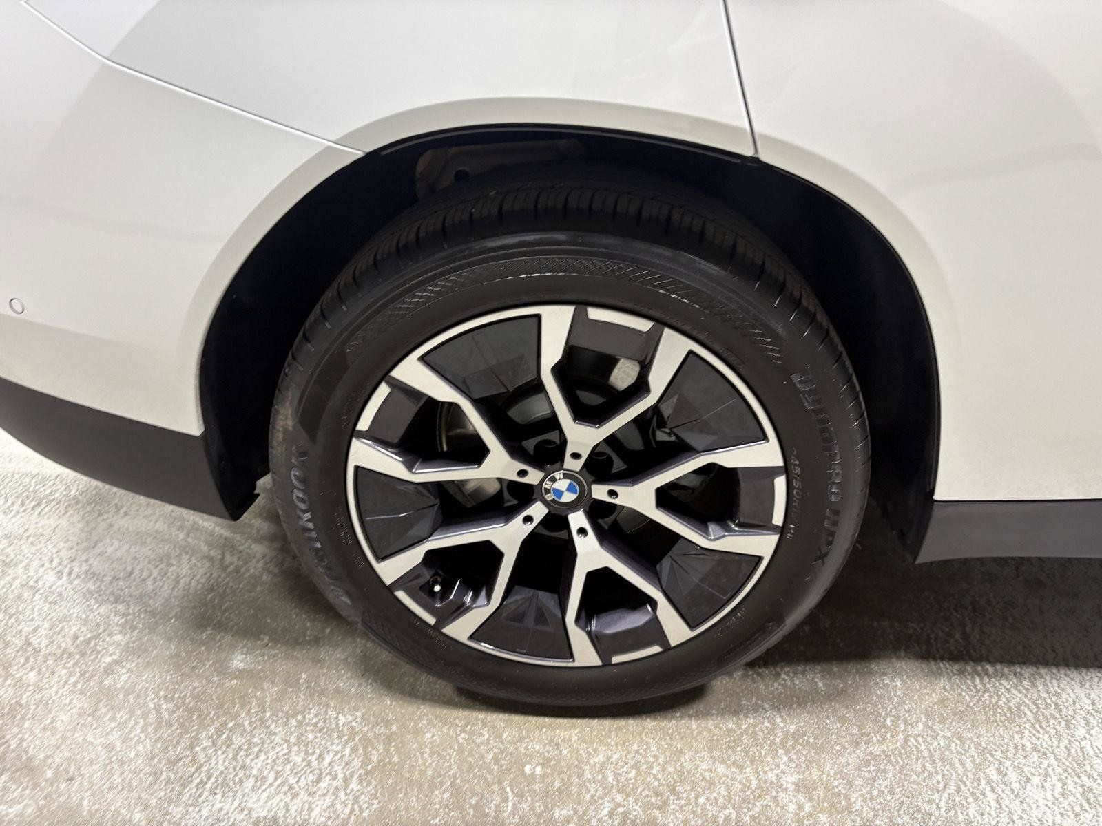 Used 2026 BMW X3 xDrive30i w/ Premium Package AWD/4WD image 36