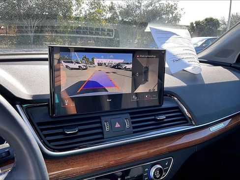 Certified 2023 Audi Q5 2.0T Prestige image 27