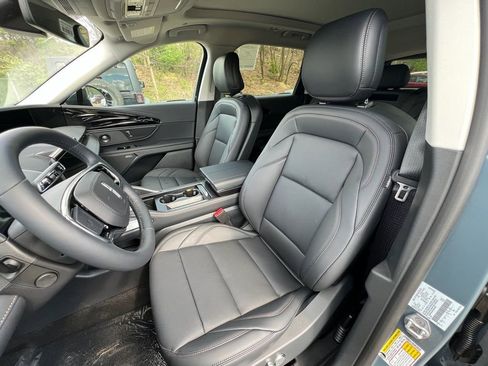 New 2026 Lincoln Nautilus Premier w/ Equipment Group 102A AWD/4WD image 14