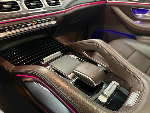 Used 2020 Mercedes-Benz GLS 450 4MATIC image 22