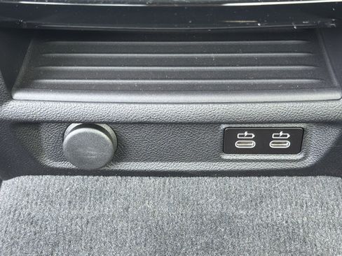 Certified 2023 BMW 530i w/ Convenience Package RWD image 21