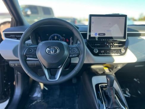 Used 2025 Toyota Corolla FX w/ Convenience Package FWD image 13