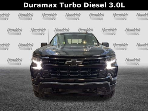 Used 2025 Chevrolet Silverado 1500 RST w/ Convenience Package II AWD/4WD image 3