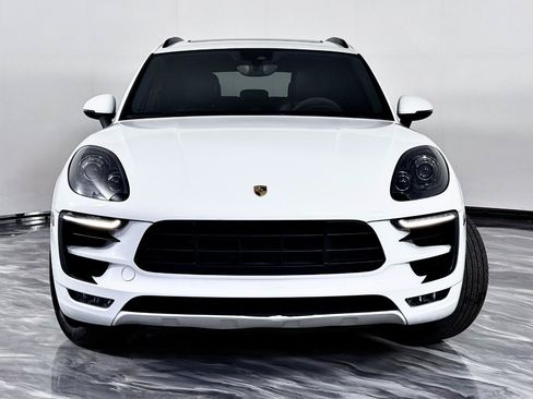 Used 2018 Porsche Macan GTS AWD/4WD image 7