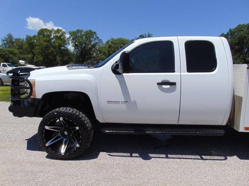 Used 2013 Chevrolet Silverado 3500 W/T w/ Snow Plow Prep Package AWD/4WD image 14