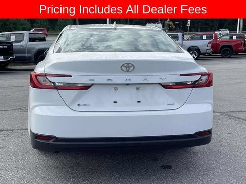 Used 2025 Toyota Camry LE FWD image 4