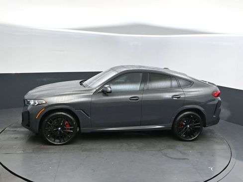 New 2026 BMW X6 xDrive40i w/ Climate Comfort Package image 32