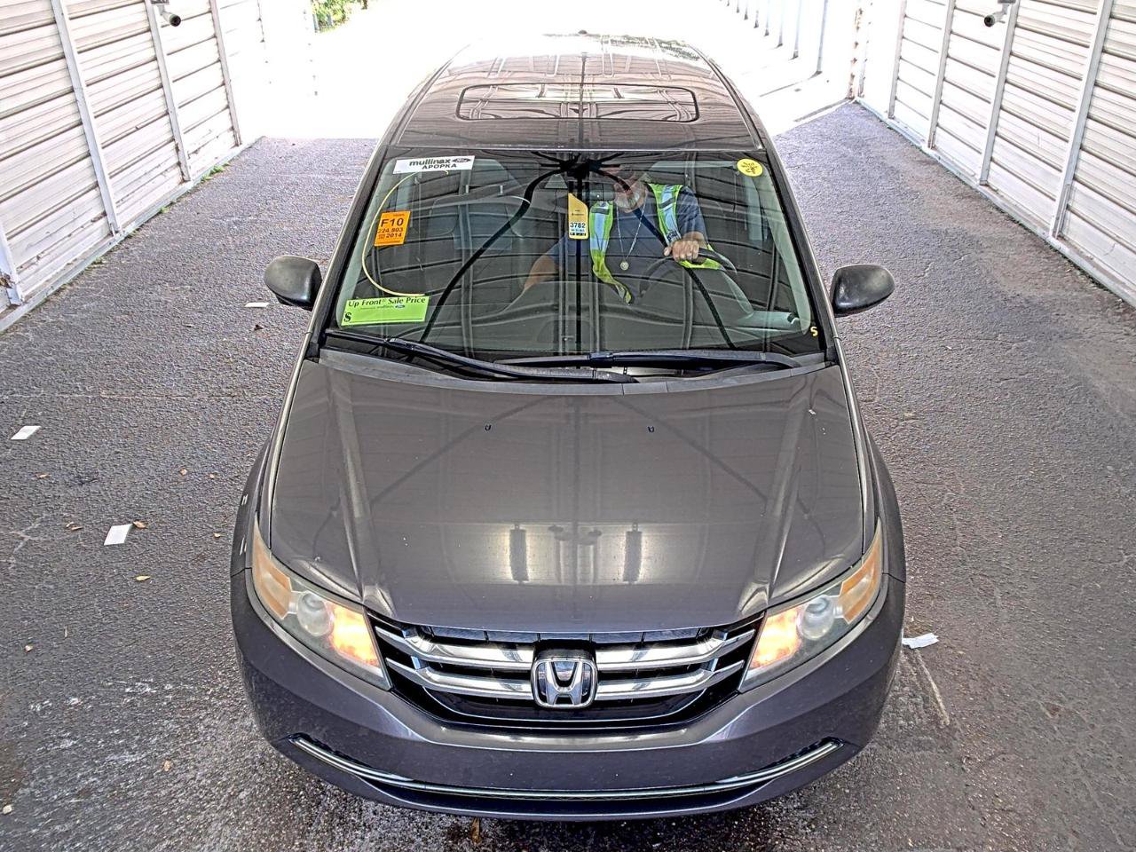 Used 2014 Honda Odyssey EX-L image 2
